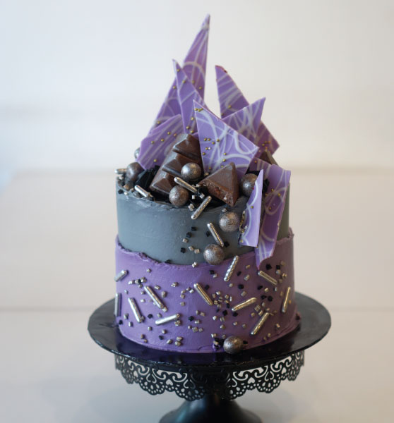 Ultraviolet customized cake